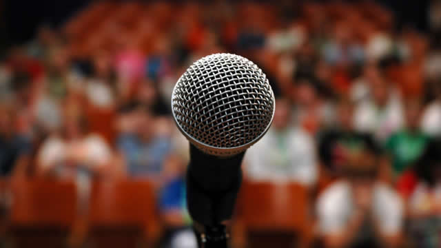 Doa Dilancarkan Berbicara Di Depan Umum (Public Speaking)