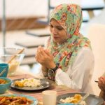 Amalan Sunnah Rasulullah Saat Makan dan Minum
