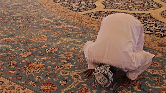 Bacaan Niat Shalat Dhuha dan Tata Caranya