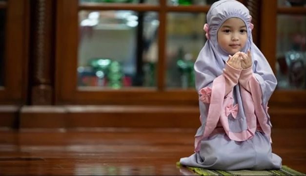 Kumpulan Doa Agar Anak Cerdas, Rajin, dan Shaleh