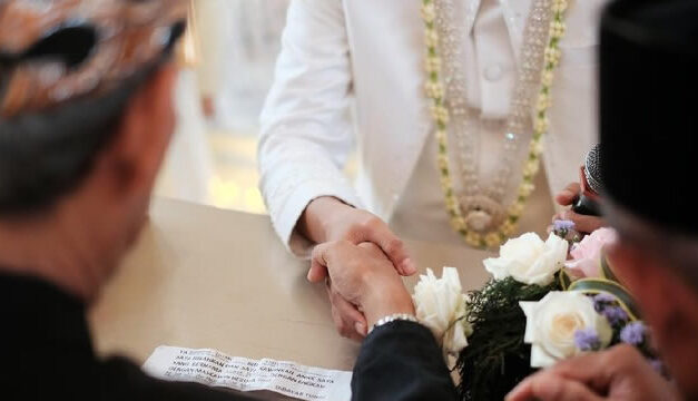 Akad Nikah bahasa Arab beserta Bacaan dan Doanya