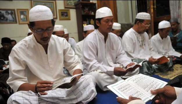 Bacaan Tahlil untuk Mendoakan Orang yang Sudah Meninggal